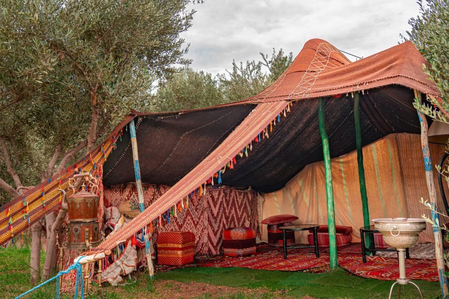 Séjour Authentique avec Accès à la Piscine à la Villa Baddi